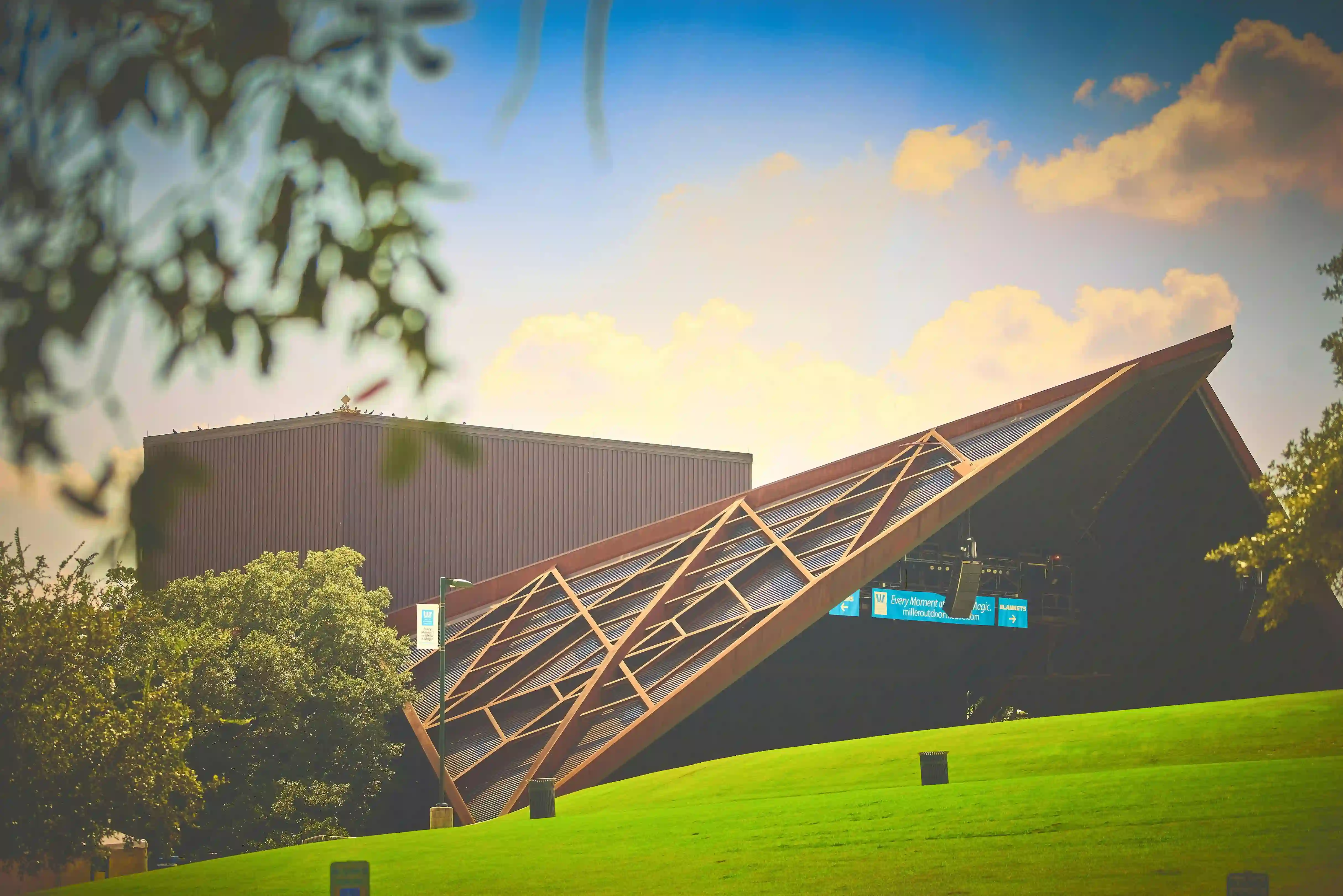 How to Use GoHighLevel for Roofing Companies for Lead Management